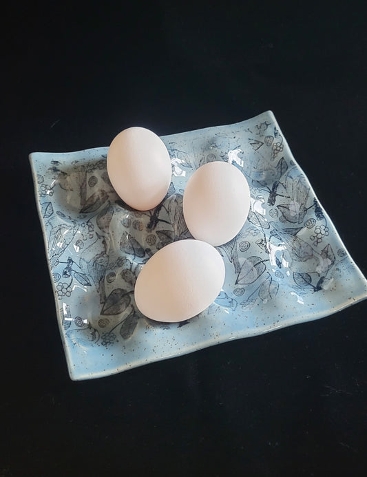 Egg trays